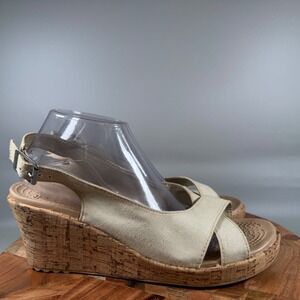 Crocs Leigh Wedge Sandals Womens 11 Oatmeal Tan Canvas Cork Heel Slingback